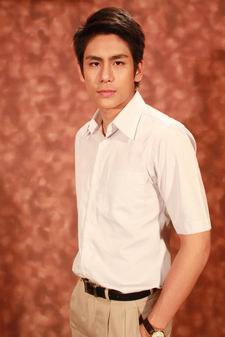 เรือนซ่อนรัก