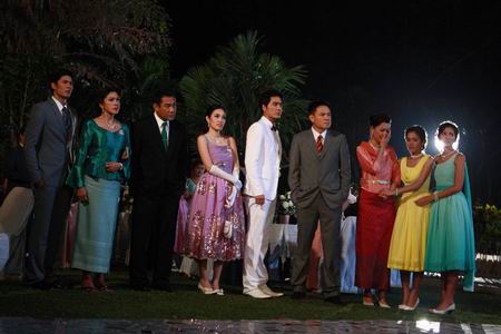 เรือนซ่อนรัก