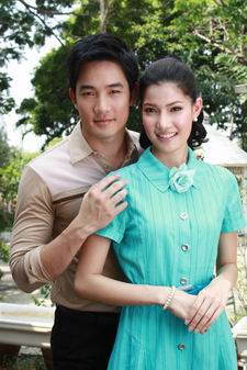 เรือนซ่อนรัก