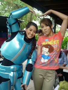 โรบอทยอดรัก