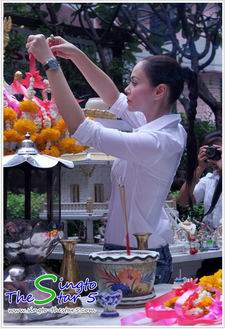 ตราบาปสีขาว