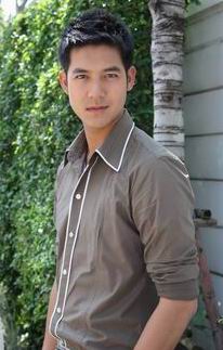เวียร์ ศุกลวัฒน์