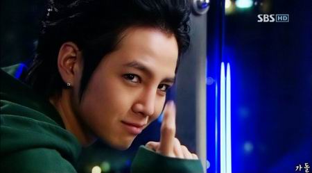 หล่อน่ารักกับซูปเปอร์สตาร์น่าเลิฟ you\'re beautiful