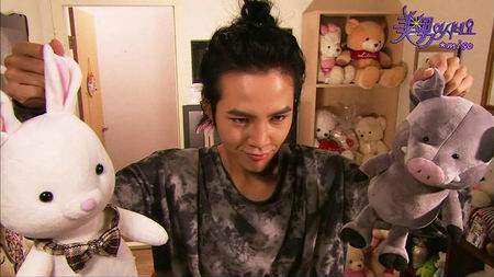 หล่อน่ารักกับซูปเปอร์สตาร์น่าเลิฟ you\'re beautiful