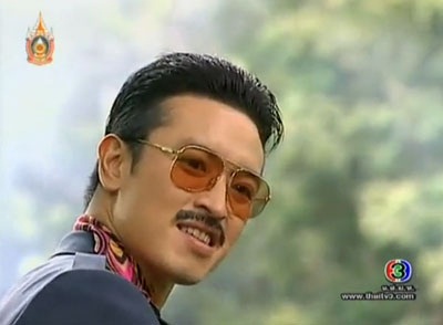 ชาย ชาตโยดม หนุ่มมากฝีมือ กับบทบาทจอมขโมยซีน