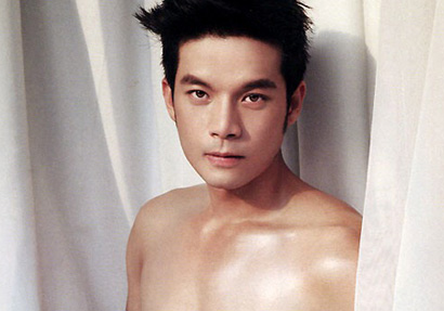 อะตอม สัมพันธภาพ