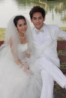 ลิลลี่สีกุหลาบ