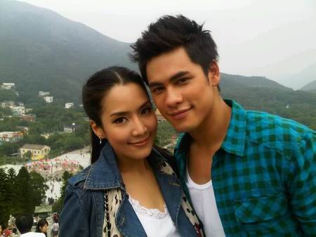 ลิลลี่สีกุหลาบ