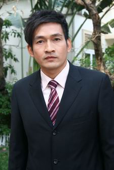 เรือนล้อมรัก