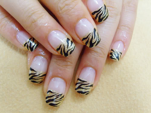 เพ้นท์เล็บ