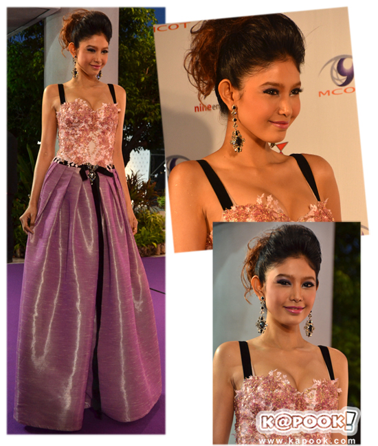 แฟชั่นชุดราตรี