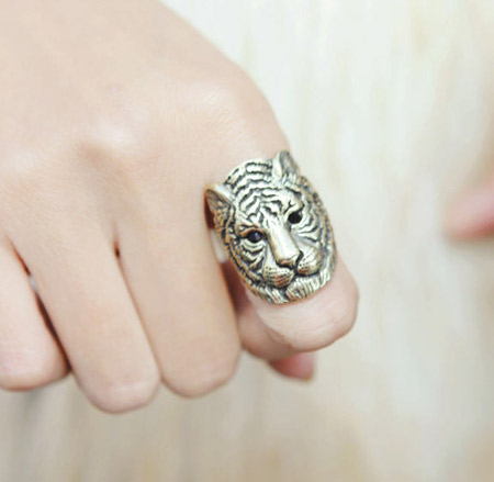 แหวนรูปสัตว์