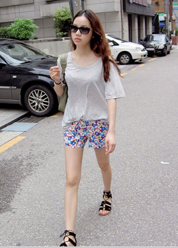 เสื้อผ้าแฟชั่น