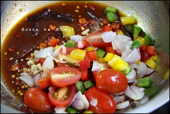 ยำผักบุ้งกรอบ