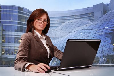 นั่งทำงาน