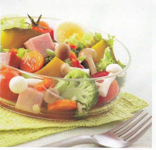 สลัดผักยำไทย