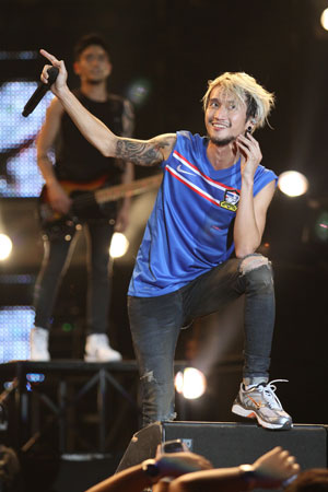 ตูน บอดี้สแลม