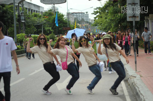 ไม่เอานะเกรงใจ..ไทยแลนด์
