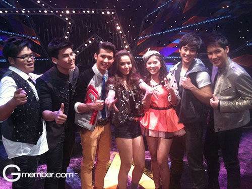 The Star 8