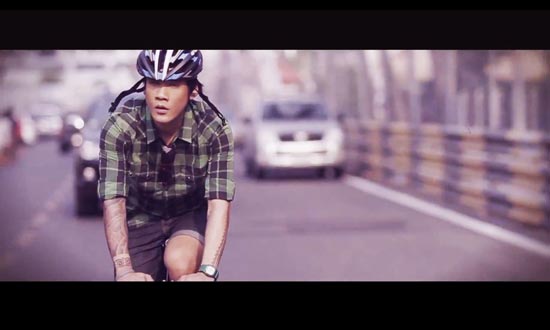 สามเสนเลเซอร์ mv เพลง กลัวความตาย สามเสนเลเซอร์ mv เพลง กลัวความตาย