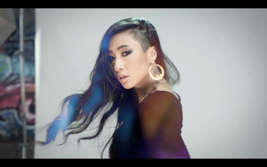 โบว์ลิ่ง mv เพลง ไม่ยอม