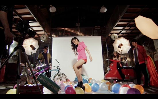 โบว์ลิ่ง mv เพลง ไม่ยอม