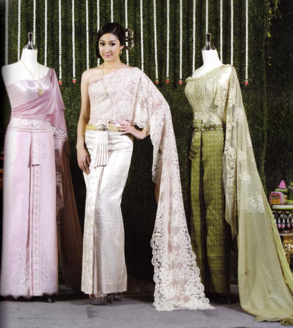 ชุดไทยแต่งงาน หลากหลายแบบ ในสไตล์เรียบ ๆ ชุดไทยแต่งงาน หลากหลายแบบ ในสไตล์เรียบ ๆ