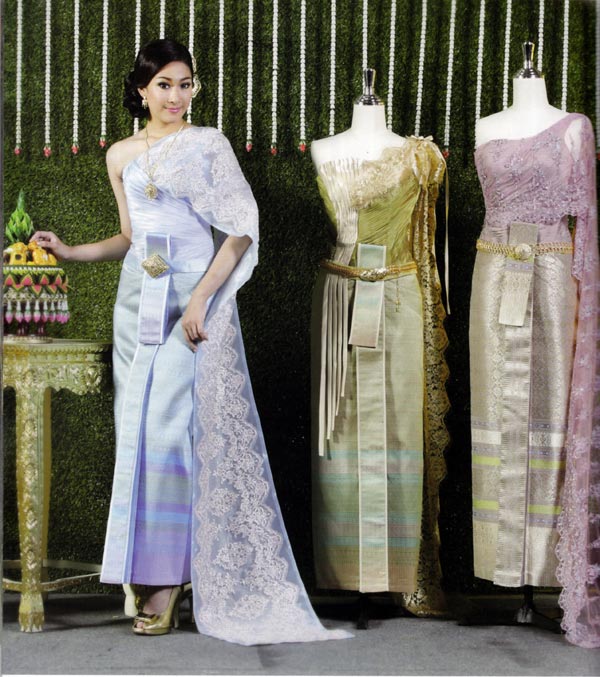 ชุดไทยแต่งงาน หลากหลายแบบ ในสไตล์เรียบ ๆ ชุดไทยแต่งงาน หลากหลายแบบ ในสไตล์เรียบ ๆ