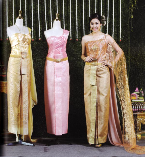 ชุดไทยแต่งงาน หลากหลายแบบ ในสไตล์เรียบ ๆ ชุดไทยแต่งงาน หลากหลายแบบ ในสไตล์เรียบ ๆ