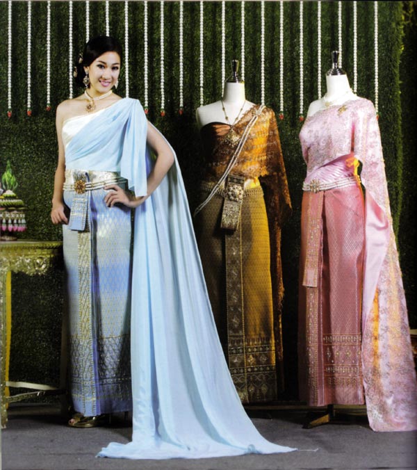 ชุดไทยแต่งงาน หลากหลายแบบ ในสไตล์เรียบ ๆ ชุดไทยแต่งงาน หลากหลายแบบ ในสไตล์เรียบ ๆ