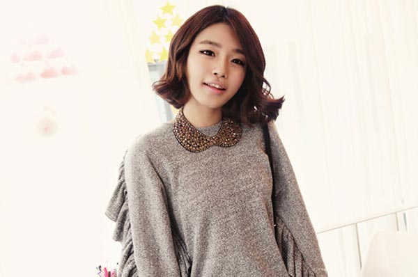 สร้อยปกคอเสื้อ