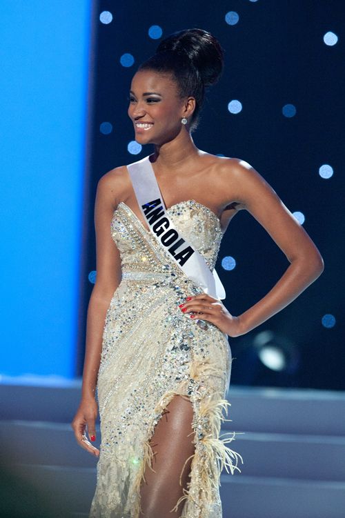 Miss Leila Lopes จากแองโกลา (Angola) Miss Universe 2011