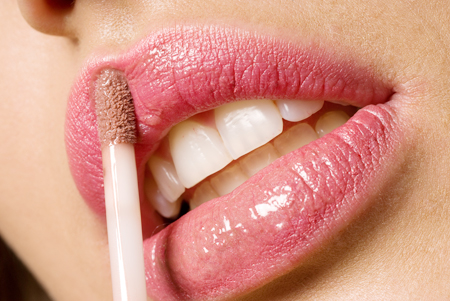 ลิปกลอส ลิปกลอส