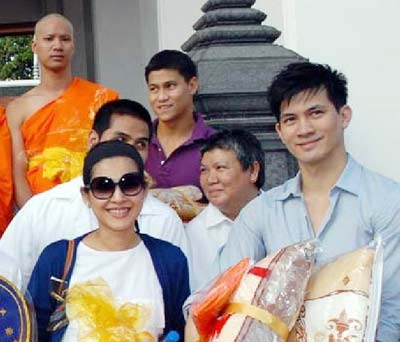 เคน ธีรเดช - หน่อย บุษกร วงศ์พัวพัน