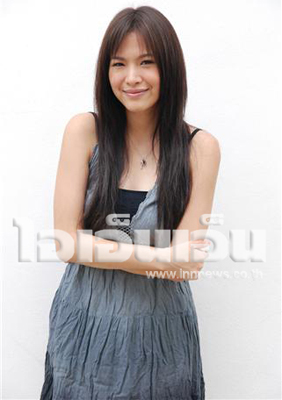 โบวี่ อัฐมา