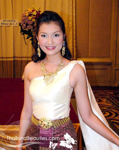 แพท สุปรียา เพชรใส แพท สุปรียา เพชรใส