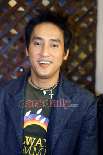 แท่ง ศักดิ์สิทธิ์