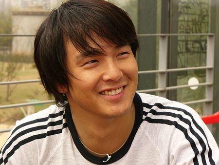 ปาร์คยองฮา park yong ha ดาราเกาหลี ปาร์ค ยอง ฮา ฆ่าตัวตาย