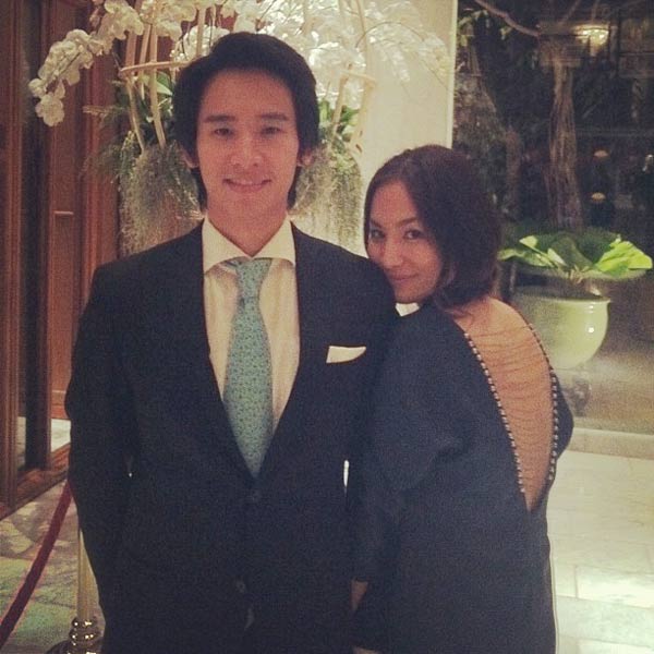 ต่าย ซีซั่นเชนจ์ - ทิม พิธา ลิ้มเจริญรัตน์