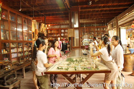 ตลาดคลองสวน 100 ปี ตลาดคลองสวน 100 ปี