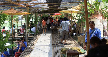 ตลาดน้ำคลองสระบัว ตลาดน้ำคลองสระบัว