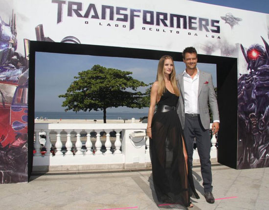 นางเอก transformer 3
