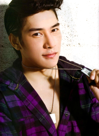 หมาก ปริญ, เคน ภูภูมิ พงศ์ภาณุ, ณเดชน์ คูกิมิยะ, ธัน ธันวา สุริยะจักร หมาก ปริญ, เคน ภูภูมิ พงศ์ภาณุ, ณเดชน์ คูกิมิยะ, ธัน ธันวา สุริยะจักร