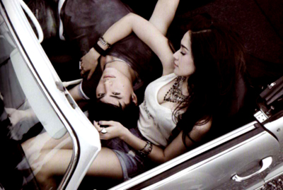 นาวิน ต้าร์ - พลอย เฌอมาลย์ นาวิน ต้าร์ - พลอย เฌอมาลย์