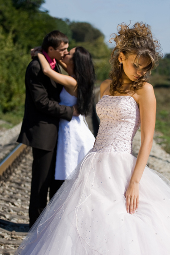 นอกใจ นอกใจ