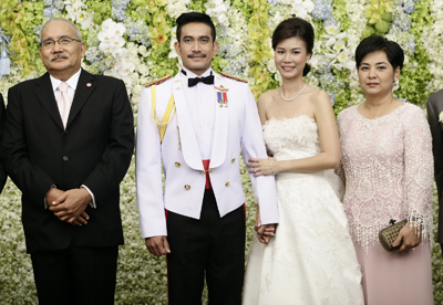 ภาพบรรยากาศ งานแต่งผู้พันเบิร์ด ภาพบรรยากาศ งานแต่งผู้พันเบิร์ด