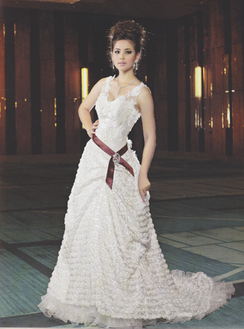 ชุดแต่งงาน ชุดแต่งงาน