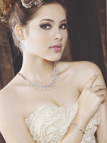 ชุดแต่งงาน ชุดแต่งงาน