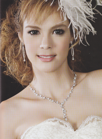 ชุดแต่งงาน ชุดแต่งงาน