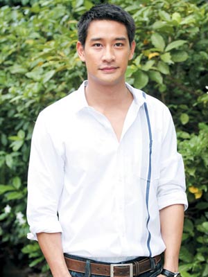 ป้อง ณวัฒน์